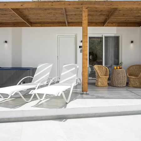 Calma Luxury Studios & Suites Faliraki Exteriör bild