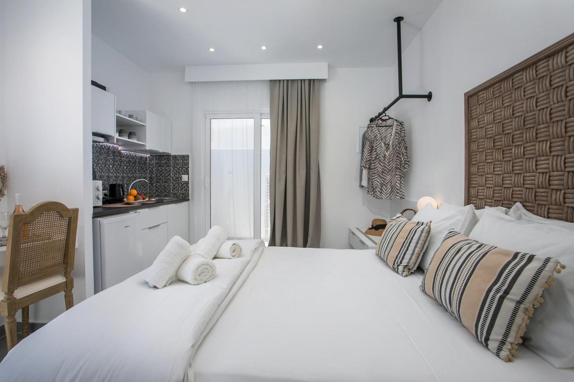Calma Luxury Studios & Suites Faliraki Exteriör bild