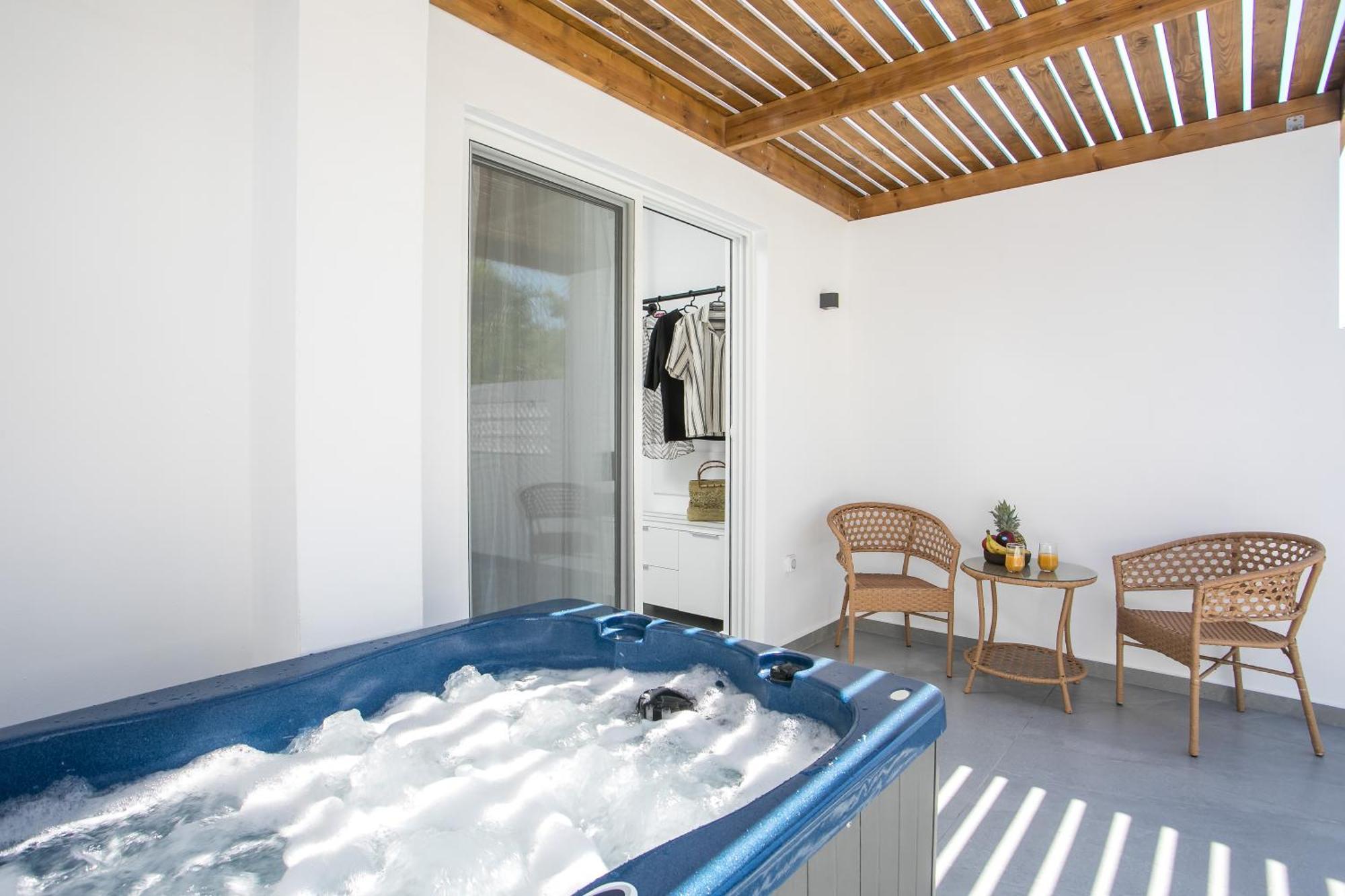 Calma Luxury Studios & Suites Faliraki Exteriör bild